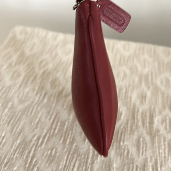 Coach EUC Red Leather Case/Pouch - Picture 5 of 13